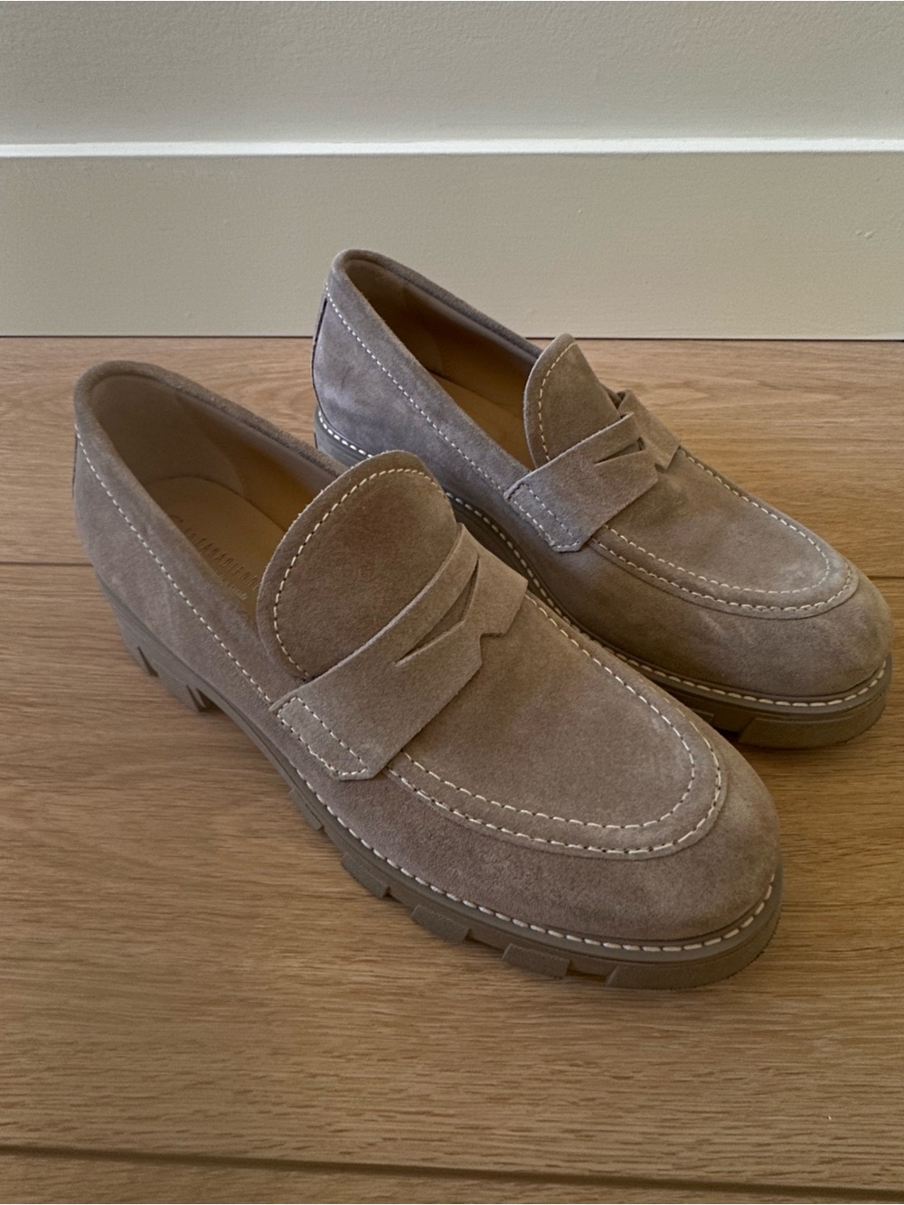 La CANADIENNE Taupe Suede Lug Sole Penny Loafers